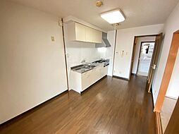 グランシャトーS 1 102号室 1階3DKのリビング/ダイニング