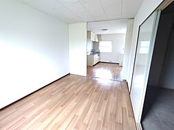 サンビレッジ大宮 B棟 102号室 1階2DKのリビング/ダイニング