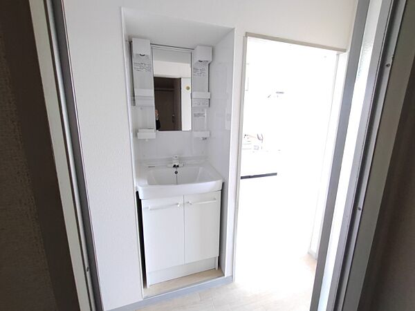 apartment 茨城県那珂市杉
地図を見る