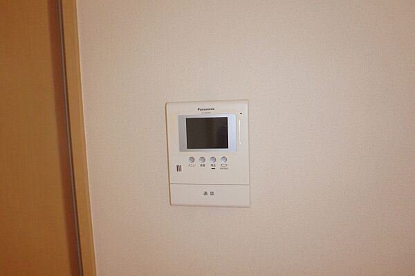 apartment 茨城県那珂市菅谷
地図を見る