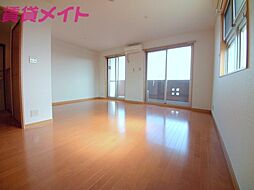 ラ　レーヴ 1階2LDKのリビング/ダイニング