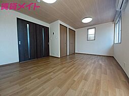 ロジュマン ラフォーレII 1階1DKのリビング/ダイニング