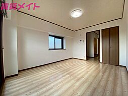 ブランシェ 3階1DKのリビング/ダイニング