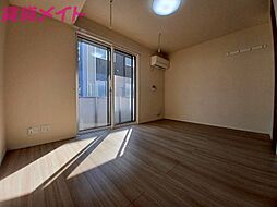 スカイ 1階ワンルームのリビング/ダイニング