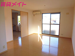 マントナン　パセ 1階2LDKのリビング/ダイニング