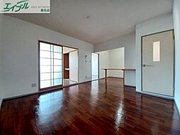 ボヌールシャトー 4階3LDKのリビング/ダイニング