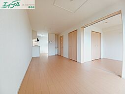 イースト　ファーム 2階2LDKのリビング/ダイニング