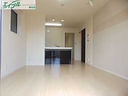 ソレアード星見ヶ丘 1階2LDKのリビング/ダイニング