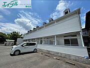 東員駅より徒歩7分 築35年 2階建の賃貸物件