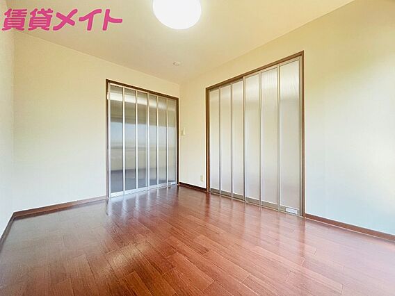 ベルデュール_内装_0