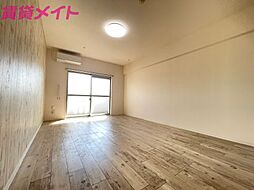 グレイティアいなべ 1階1Kのリビング/ダイニング