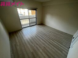 メゾンモンマルトル江場 1階1Kのリビング/ダイニング