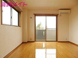 サンフォレスト24 3階1Kのリビング/ダイニング