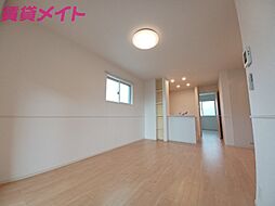 シオン　III 1階1LDKのリビング/ダイニング