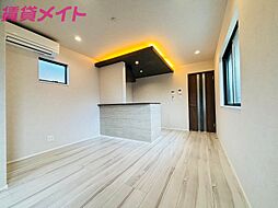 lebois桑名 1階1LDKのリビング/ダイニング