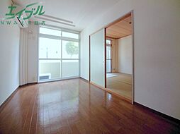 りんごハウス 1階3DKのリビング/ダイニング