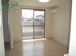 オリーブ 1階2LDKのリビング/ダイニング