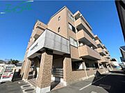 伊勢松本駅より徒歩9分 4階 築31年7ヶ月の賃貸物件