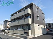 伊勢松本駅より徒歩9分 3階 築13年8ヶ月の賃貸物件