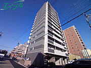 近鉄四日市駅より徒歩9分 12階 築10年2ヶ月の賃貸物件