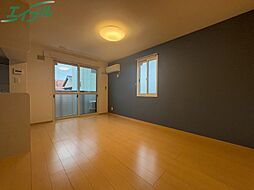 モエム 1階1LDKのリビング/ダイニング