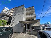 近鉄四日市駅より徒歩3分 3階 築25年4ヶ月の賃貸物件