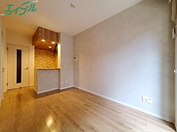 Grand espoir 1階1LDKのリビング/ダイニング