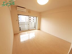 Ｓ−ＦＯＲＴ四日市元町 9階1Kのリビング/ダイニング