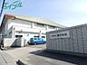 周辺：四日市市立楠中学校 1076m