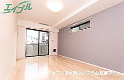 ヒカルサ四日市中部ウエスト 2階1Kのリビング/ダイニング