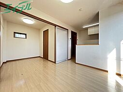 クレセール 2階1Kのリビング/ダイニング