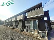 新正駅より徒歩8分 築15年 2階建の賃貸物件