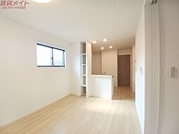 ローリエ　III 1階1LDKのリビング/ダイニング