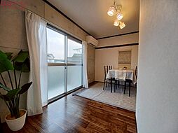 Ｓｕｎ　Ｓｉｅｓｔａ　ＫＯＭＯＮＯI 2階1LDKのリビング/ダイニング