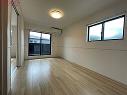 エトワール　Ｃ 2階2LDKのリビング/ダイニング