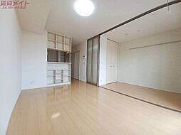 クレスト菰野 1階1LDKのリビング/ダイニング