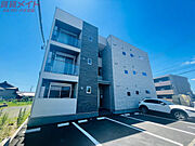 東員駅より徒歩15分 2階 築2年11ヶ月の賃貸物件