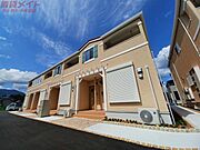 三里駅より徒歩19分 築2年9ヶ月 2階建の賃貸物件
