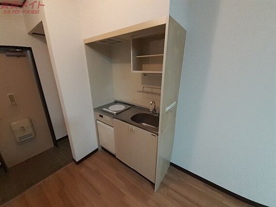 アークビレッジA_内装_1