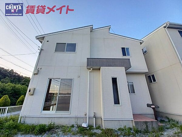 ステージ采女Ｂ棟 ｜三重県四日市市釆女町(賃貸一戸建3LDK・2階・75.30㎡)の写真 その1