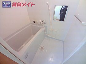 グローバルトラスト 101 ｜ 三重県四日市市ときわ５丁目（賃貸マンション1LDK・1階・34.30㎡） その5