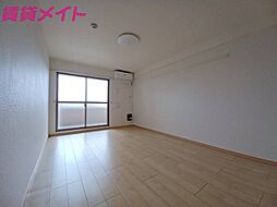 サンルミエール 3階1Kのリビング/ダイニング