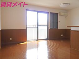 メゾンコケットII 1階2LDKのリビング/ダイニング