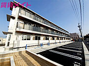 鈴鹿駅より徒歩9分 1階 築3年8ヶ月の賃貸物件