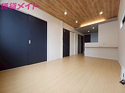 近鉄名古屋線 白子駅 徒歩10分の賃貸アパート 2階1LDKのリビング/ダイニング