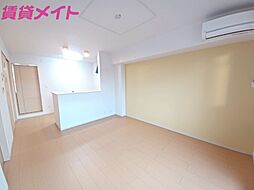 近鉄鈴鹿線 平田町駅 徒歩20分の賃貸アパート 2階2LDKのリビング/ダイニング