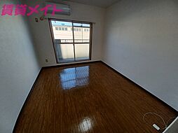 近鉄鈴鹿線 平田町駅 徒歩32分の賃貸マンション 2階1Kのリビング/ダイニング