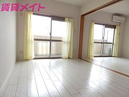 近鉄鈴鹿線 柳駅 徒歩25分の賃貸マンション 1階2DKのリビング/ダイニング