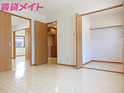 Glasage・un 1階2DKのリビング/ダイニング