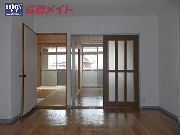 ミルキーウェイ 205｜三重県津市垂水(賃貸アパート3DK・2階・44.88㎡)の写真 その3